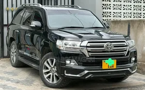Toyota Land Cruiser 2017 Black