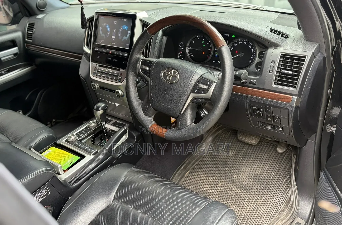Toyota Land Cruiser 2017 Black