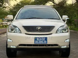 Toyota Harrier 2006 White