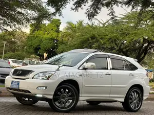 Toyota Harrier 2006 White