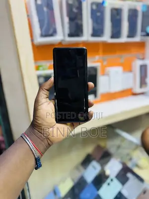 Motorola Edge 60 Pro 256 GB Gold