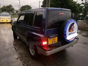 Suzuki Escudo 2005 Blue