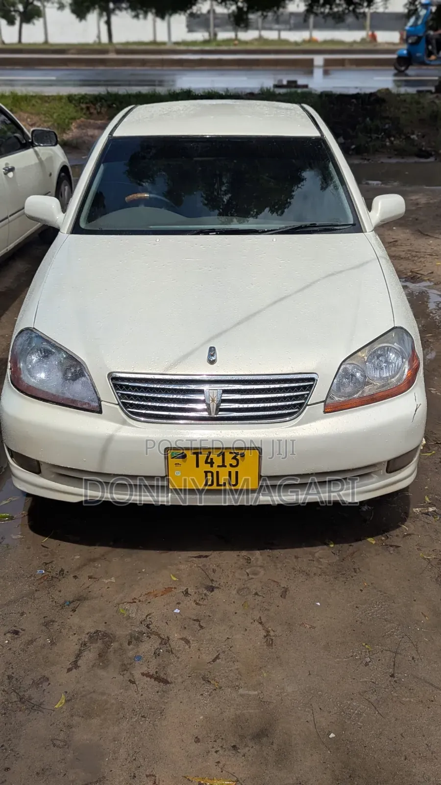 Toyota Mark II 2004 White