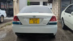 Toyota Mark II 2004 White