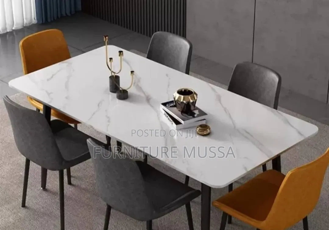 Dyanning Table