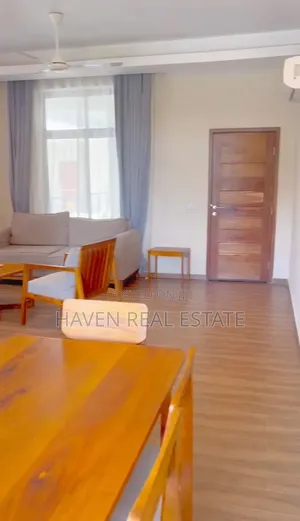 Furnished 2bdrm Apartment in Oyster Bay for rent