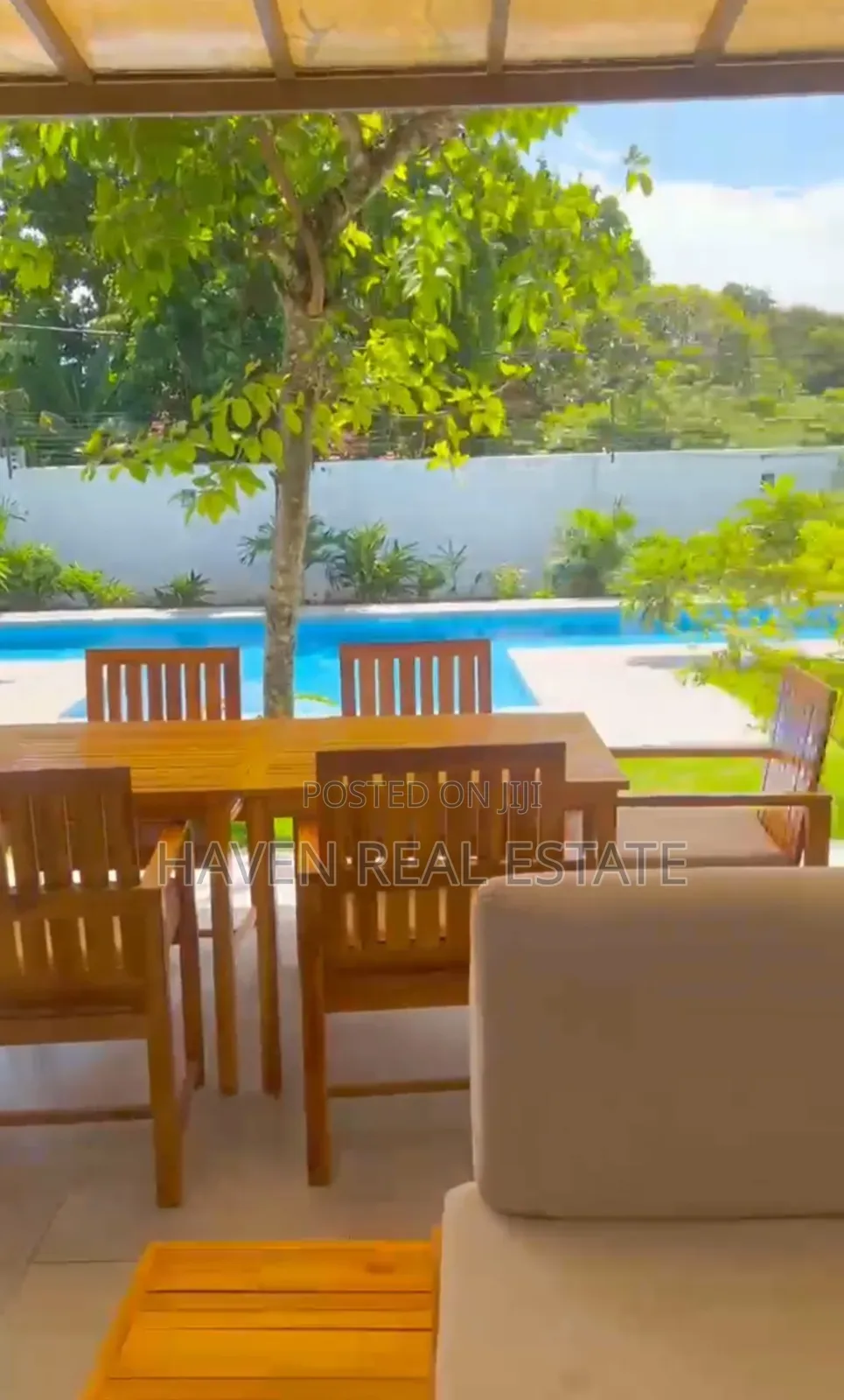 Furnished 2bdrm Apartment in Oyster Bay for rent