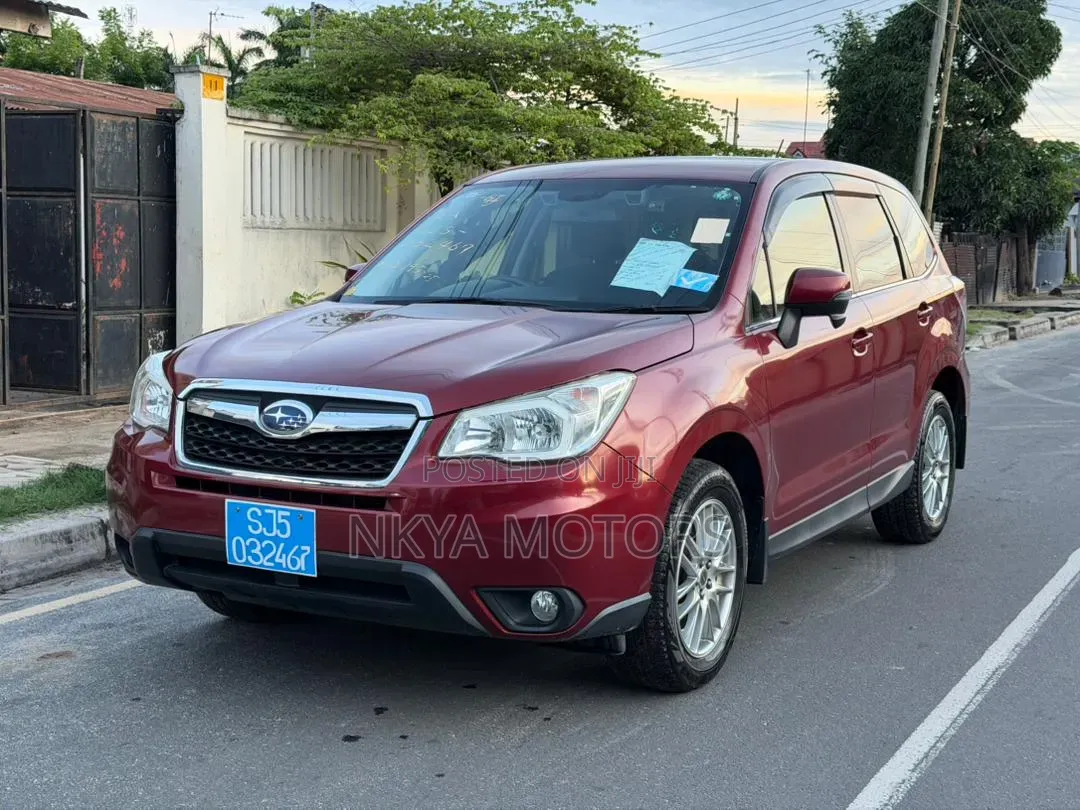 Subaru Forester 2014 Red