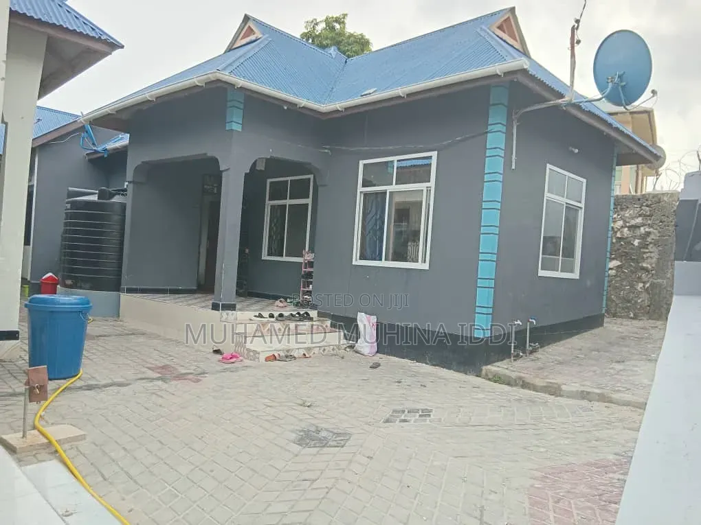 2bdrm Apartment in Kwa Msuguri, Mbezi for rent