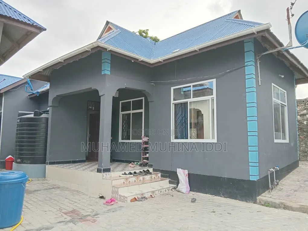 2bdrm Apartment in Kwa Msuguri, Mbezi for rent