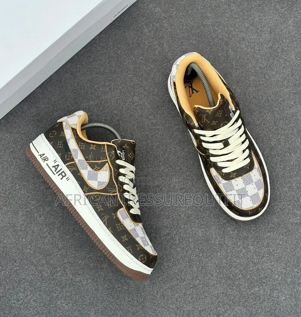 Nike Air Force 1 Low Sneakers Collection