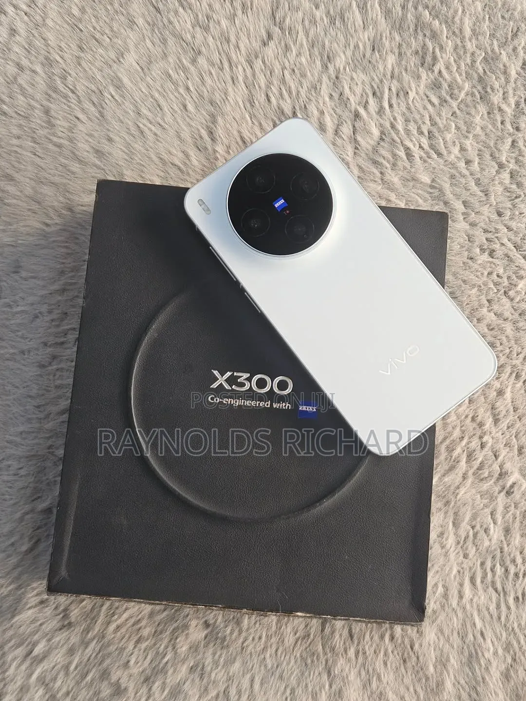 New Vivo X300 512 GB White