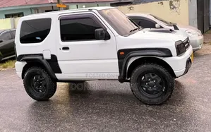 Suzuki Jimny 1.3 2010 White