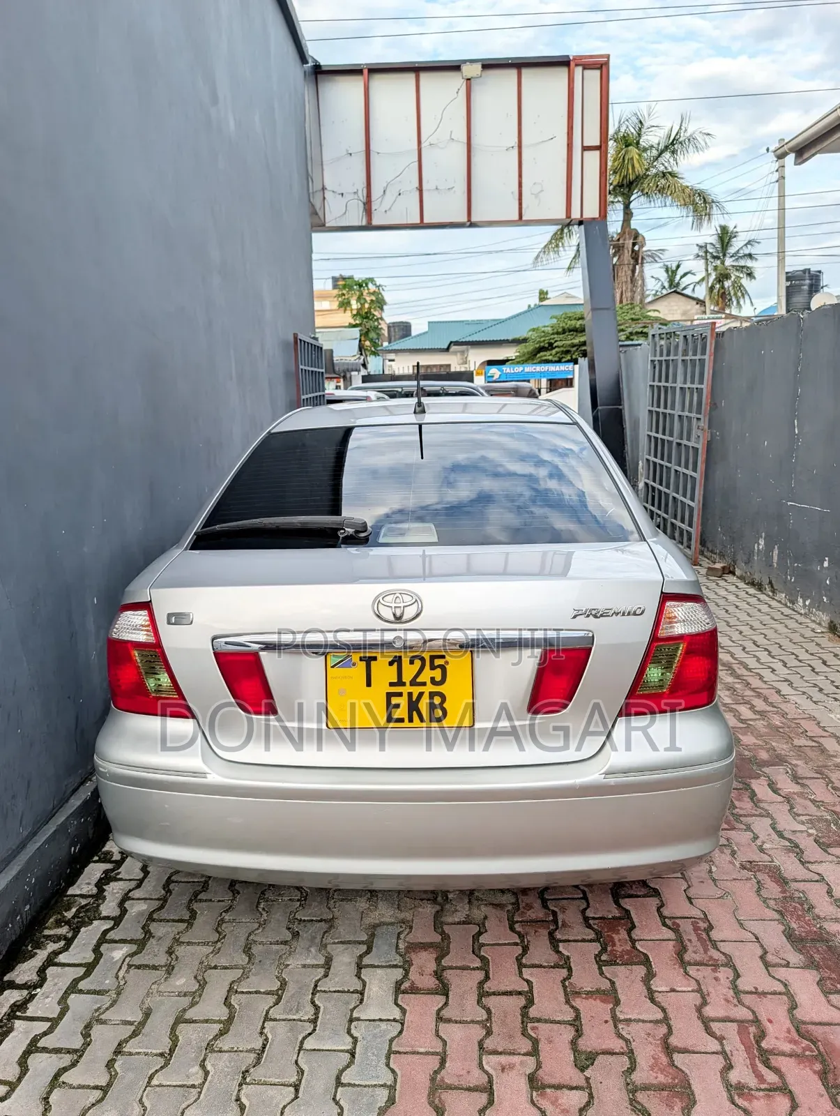 Toyota Premio 2003 Silver