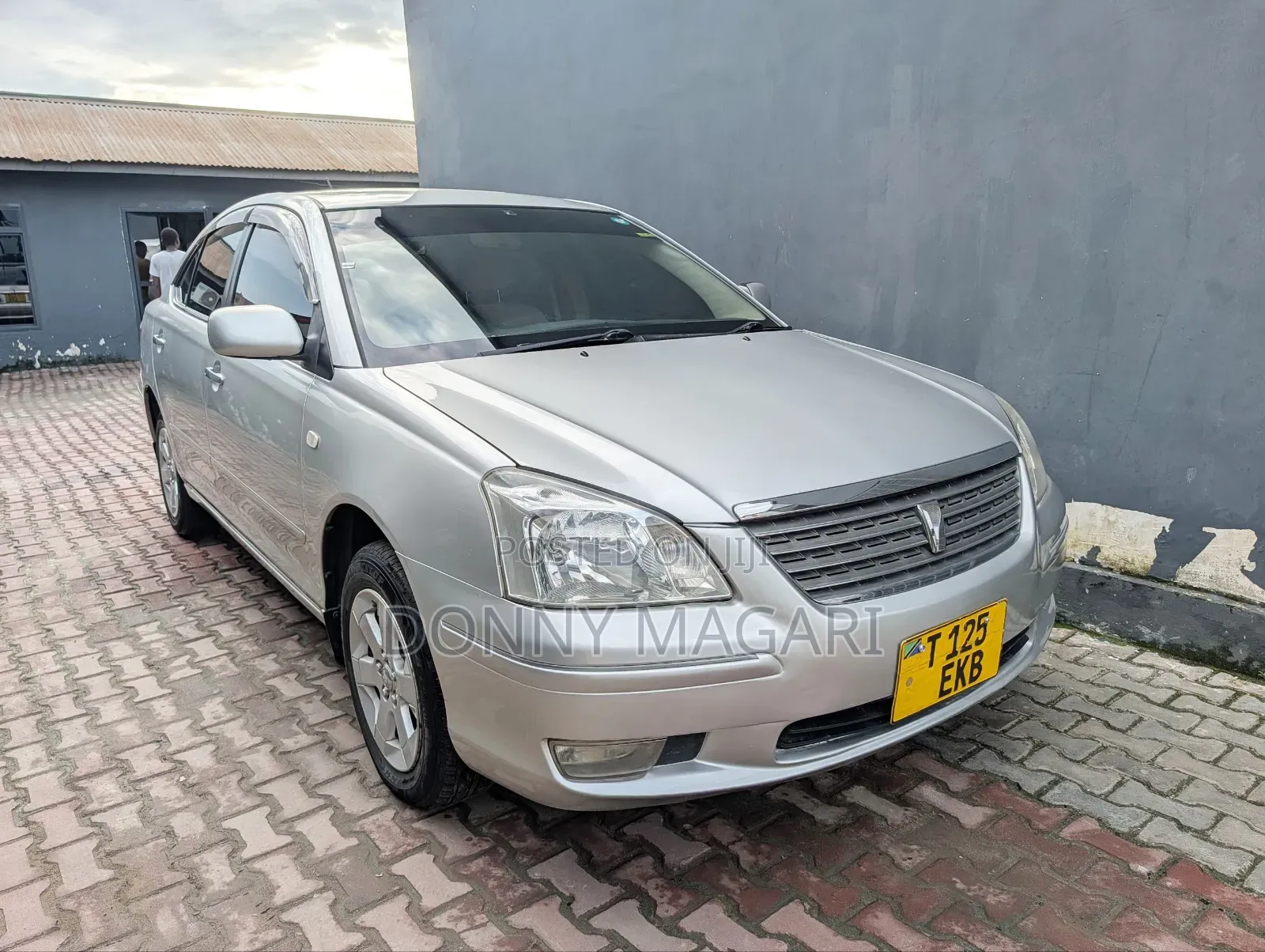 Toyota Premio 2003 Silver