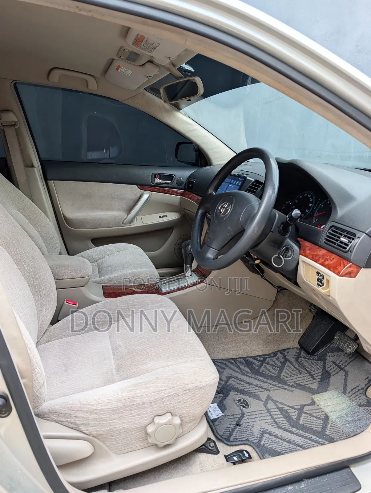 Toyota Premio 2003 Silver