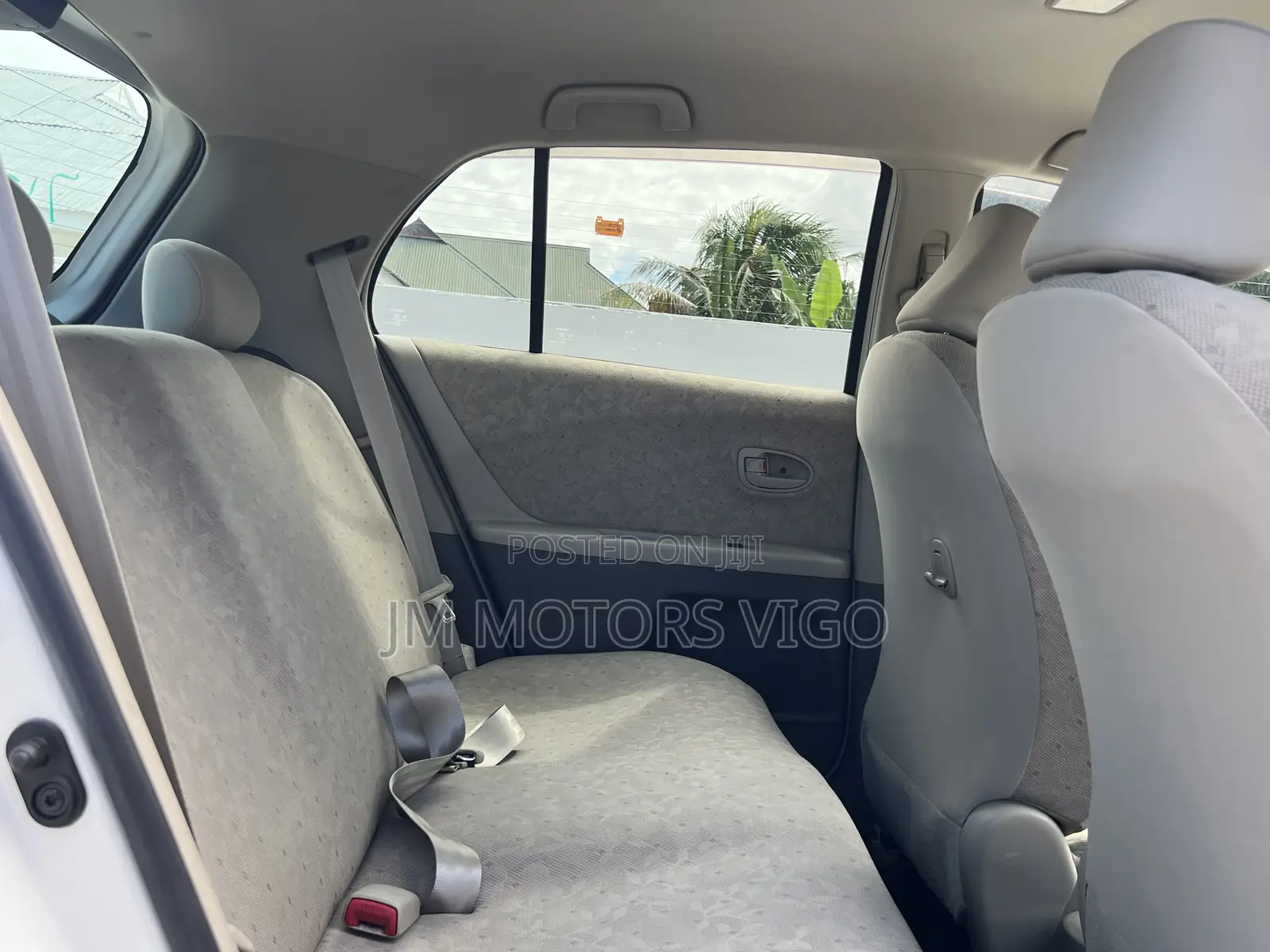 Toyota Vitz 2008 Pearl