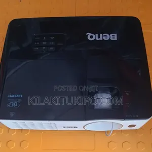 Benq Projector W2720i 