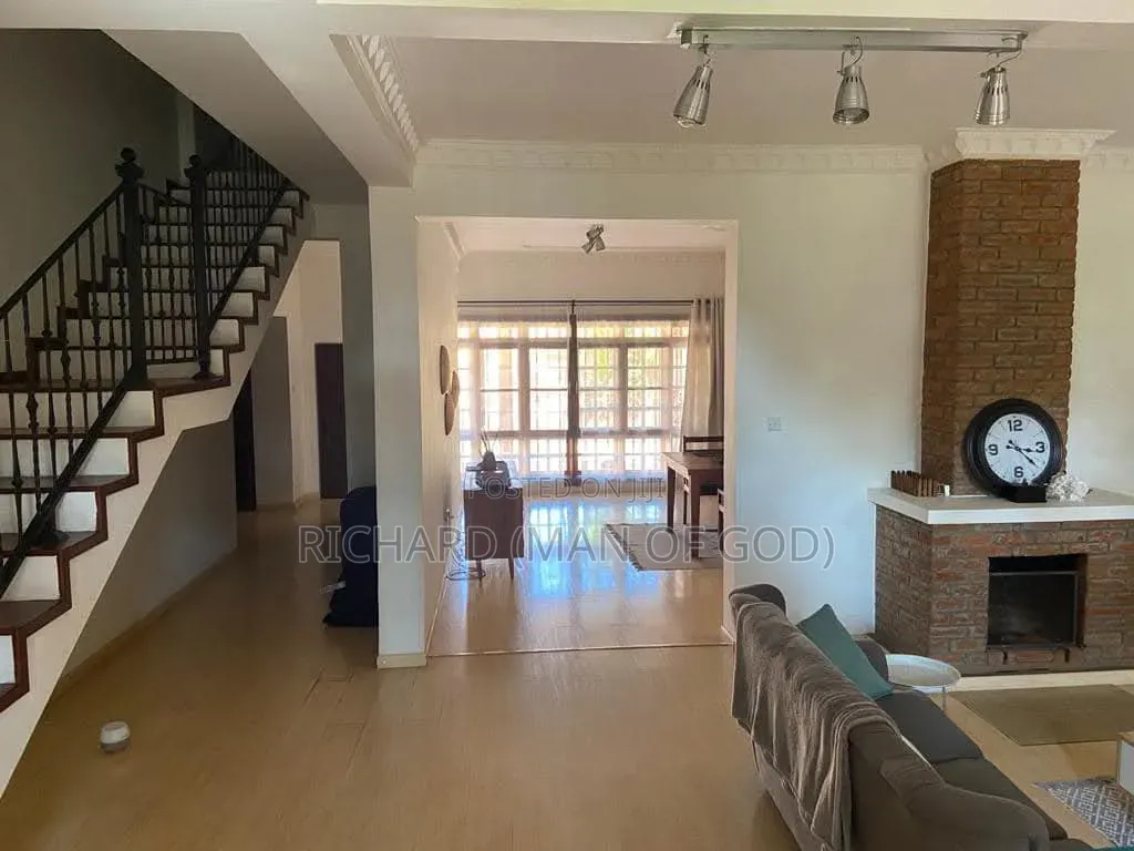 5bdrm Bungalow in Njiro for sale