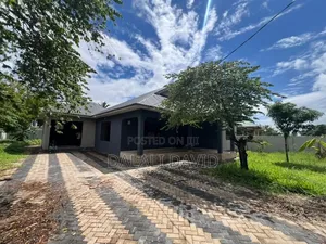 4bdrm House in Boko Msikitini, Bunju for sale