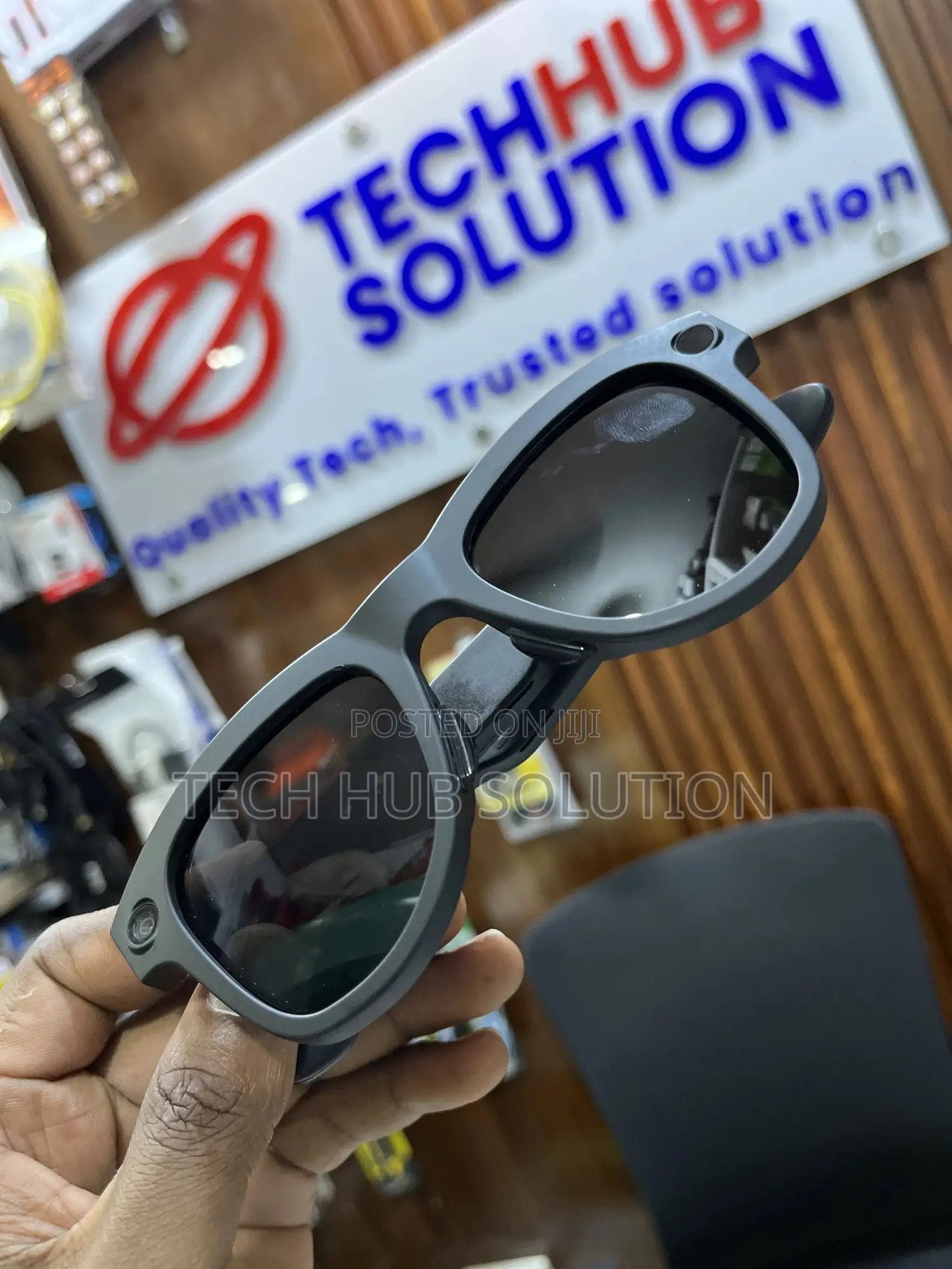 Smart Glasses With Camera