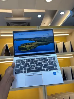 New Laptop HP EliteBook 840 G8 8GB Intel Core i5 SSD 256GB