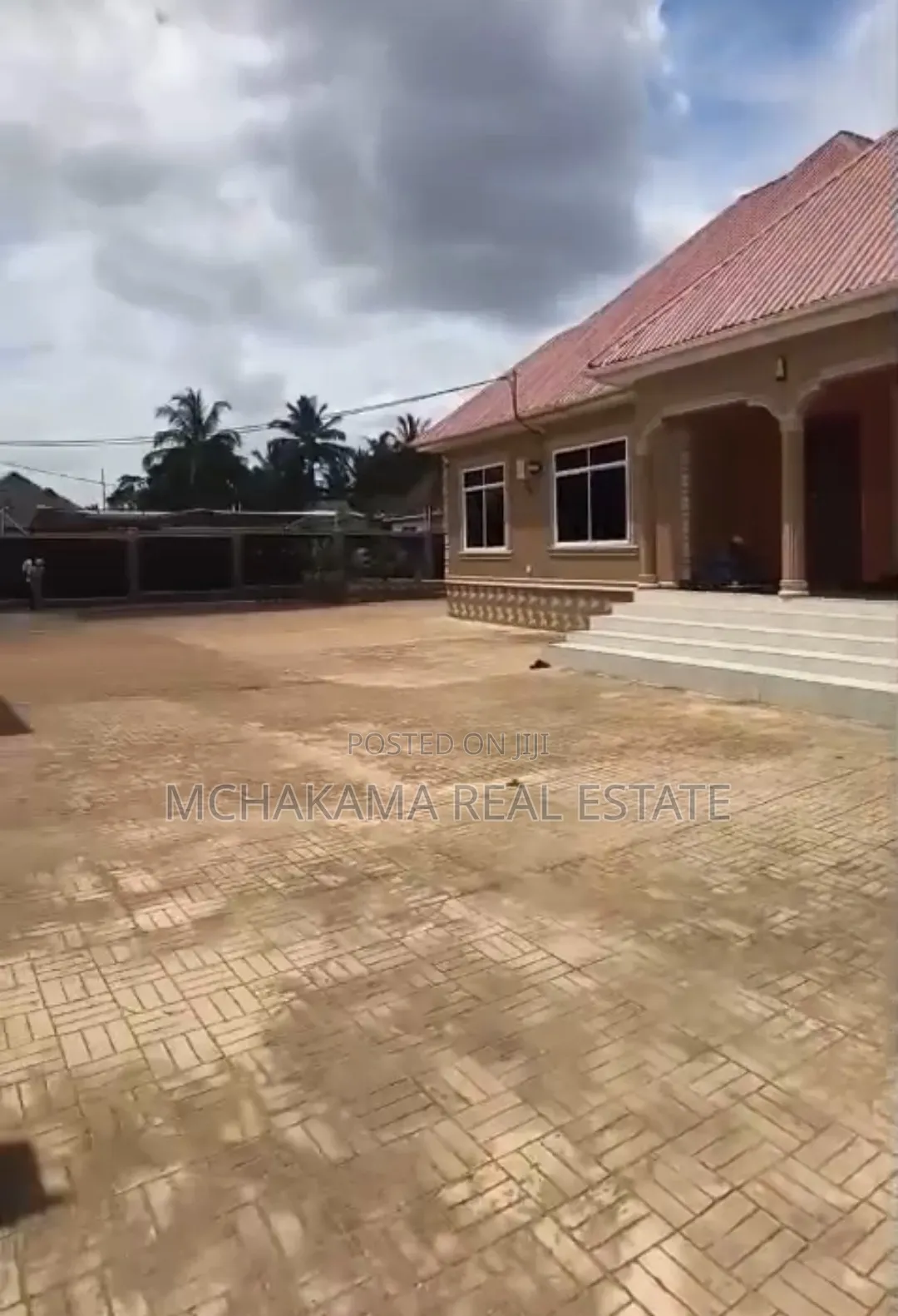5bdrm House in Mchakama Real Estate, Chanika for sale