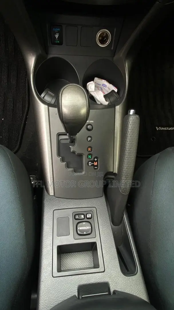 Toyota Vanguard 2012 Black
