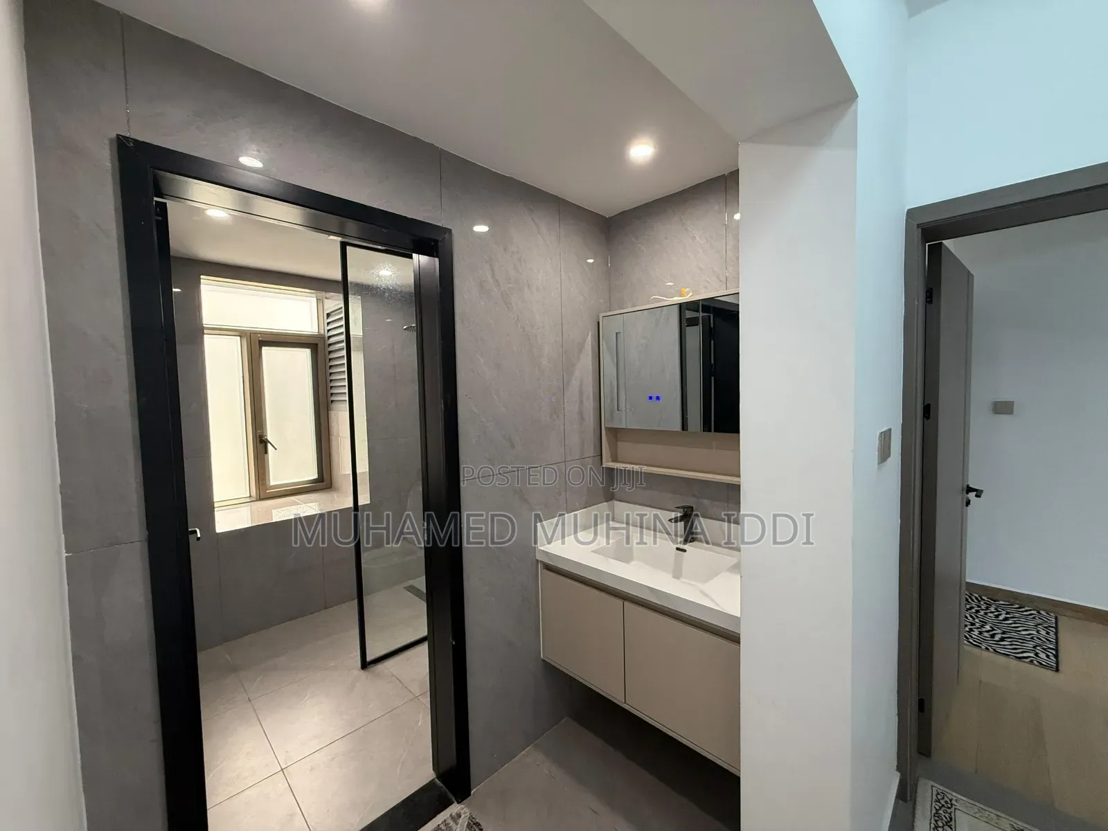 Furnished 3bdrm Apartment in Oster Bay for rent
