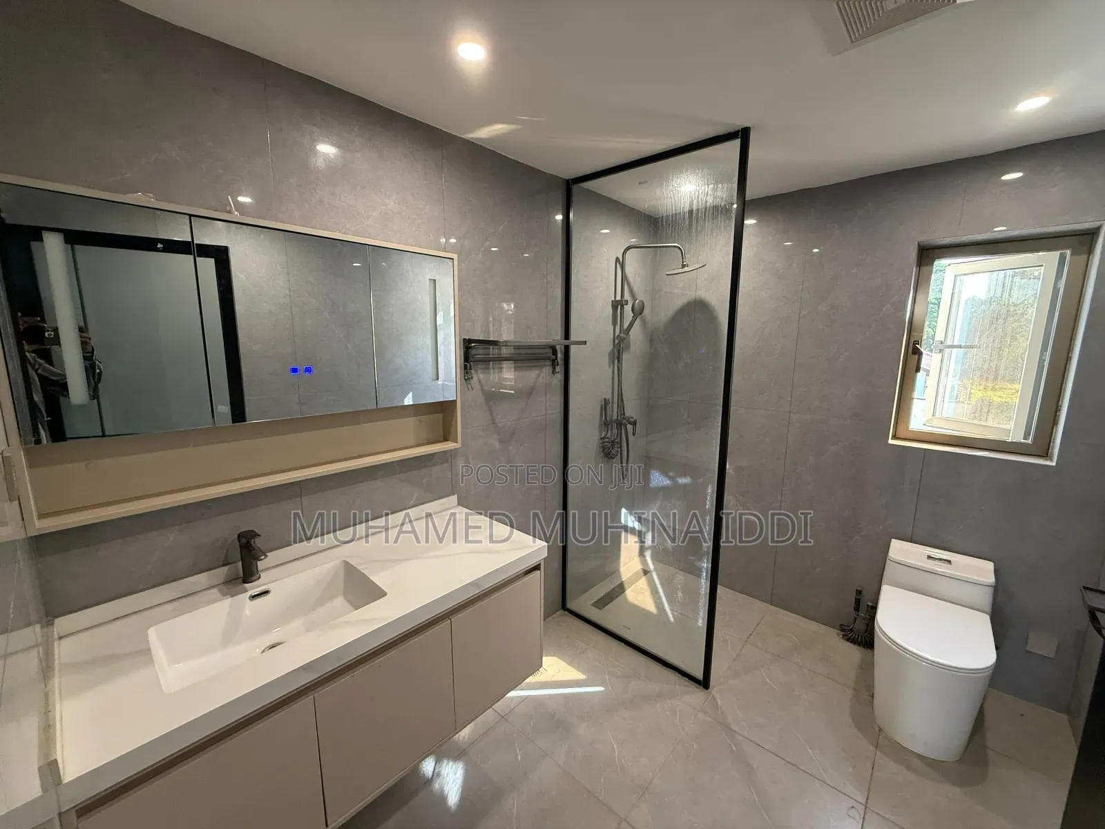 Furnished 3bdrm Apartment in Oster Bay for rent