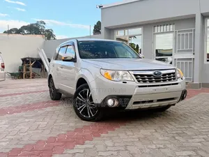 Subaru Forester 2010 White