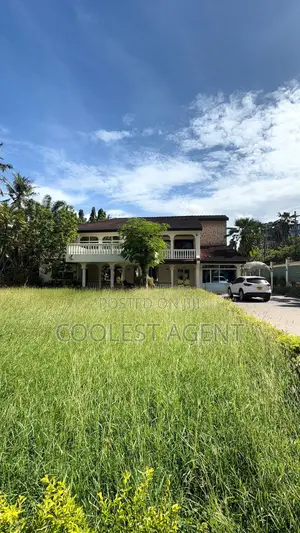 5bdrm Bungalow in Coolest Estate for rent
