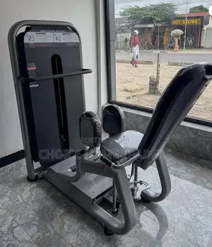 Hips Abductors Machine