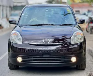 Mazda Verisa 2008 Black