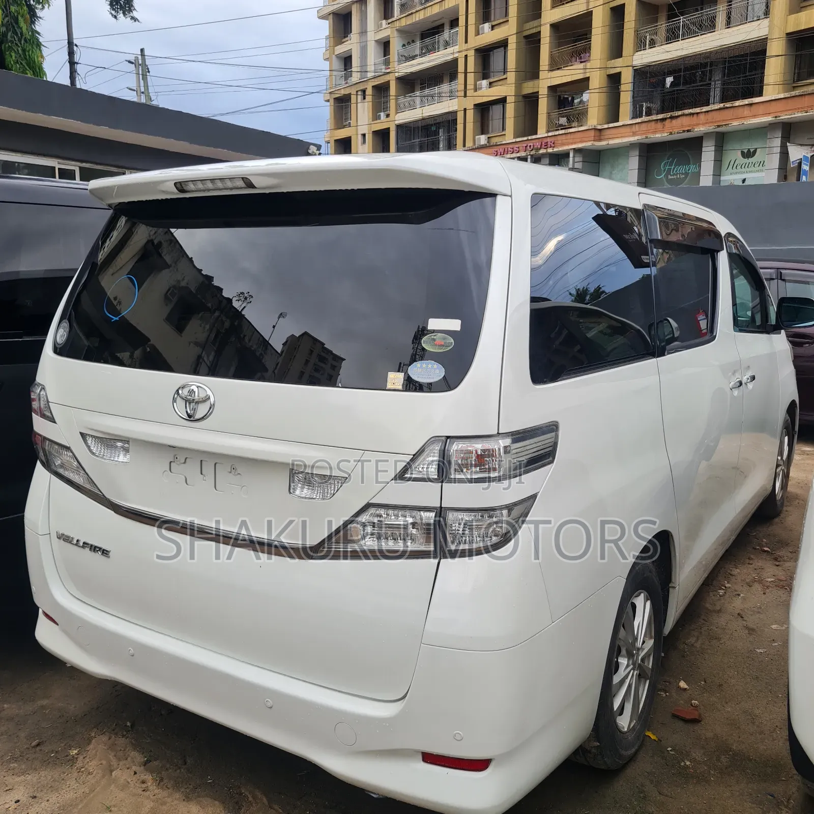 Toyota Alphard 2009 White