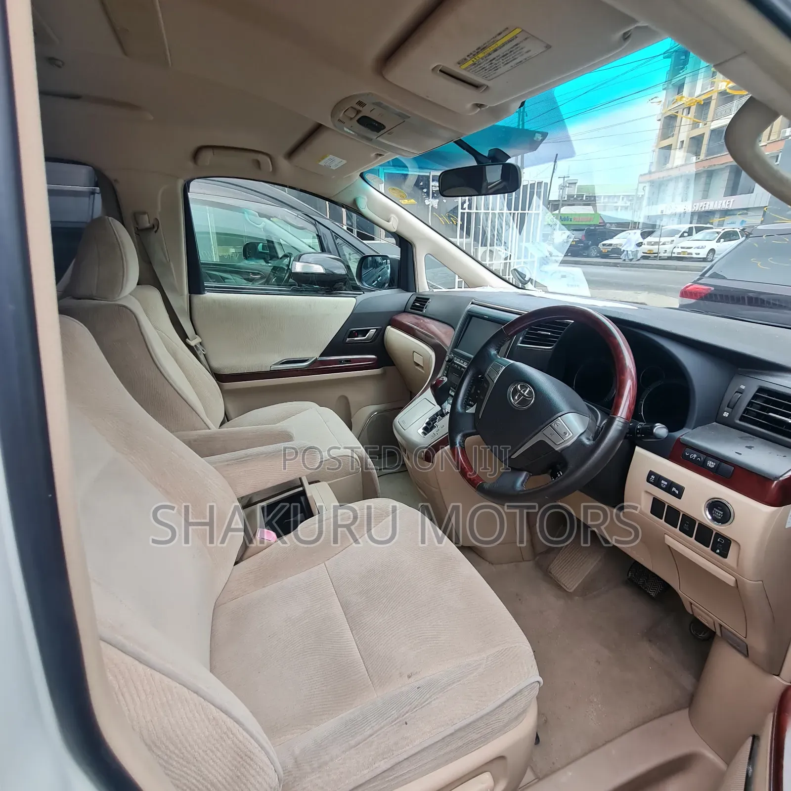 Toyota Alphard 2009 White