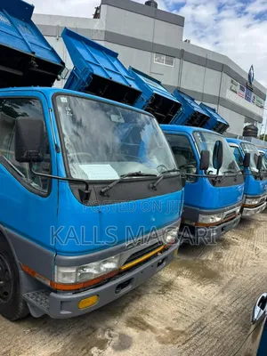 Mitsubishi Canter 1999 Blue