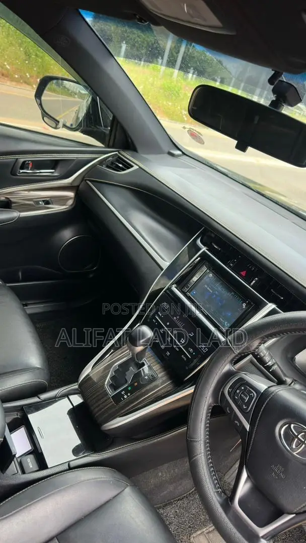 Toyota Harrier 2015 Black