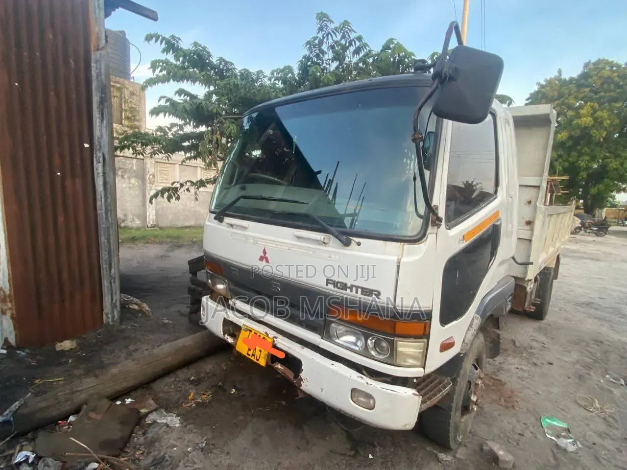 Fuso Tipa Engine 17