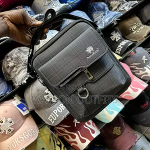 Men's New and Original Leather Bags New Stock Junzbolo and Jeep Chapa