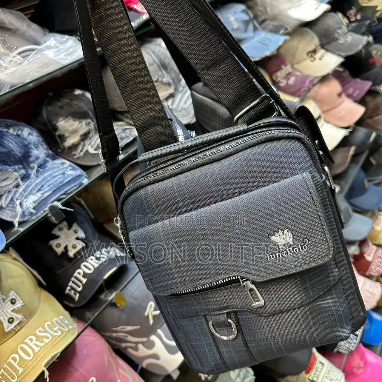Men's New and Original Leather Bags New Stock Junzbolo and Jeep Chapa