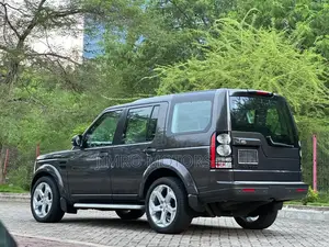 Land Rover Discovery 2016 Gray