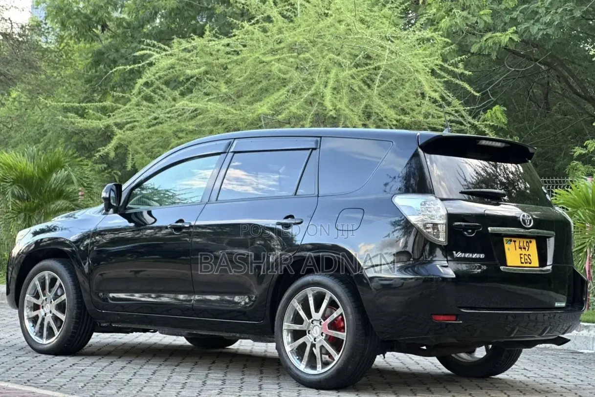 Toyota Vanguard 2010 Matt Black