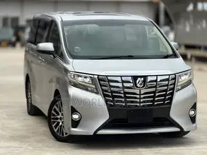 Toyota Alphard 2.5 Petrol AWD 2017 Silver