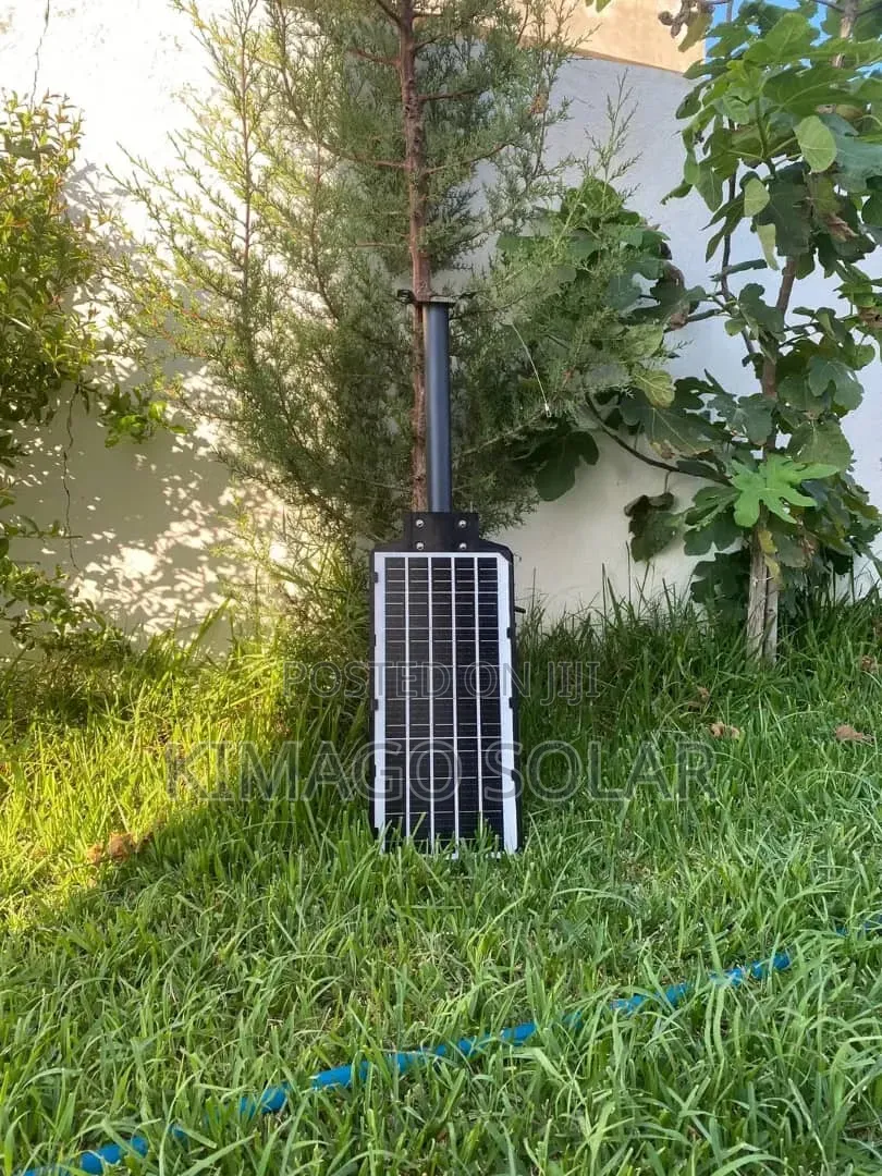 Taa Ya Solar 450w Inamulika Eneo Pana Na Inakuja Na Kamera Lenzi 3