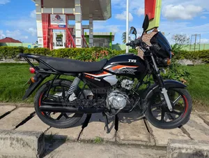 TVS HLX 125 2025 Black