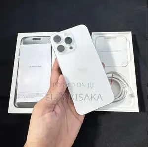 New Apple iPhone 15 Pro Max 256 GB White