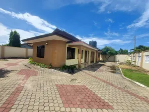 3bdrm House in Mchakama Real, Tabata for rent