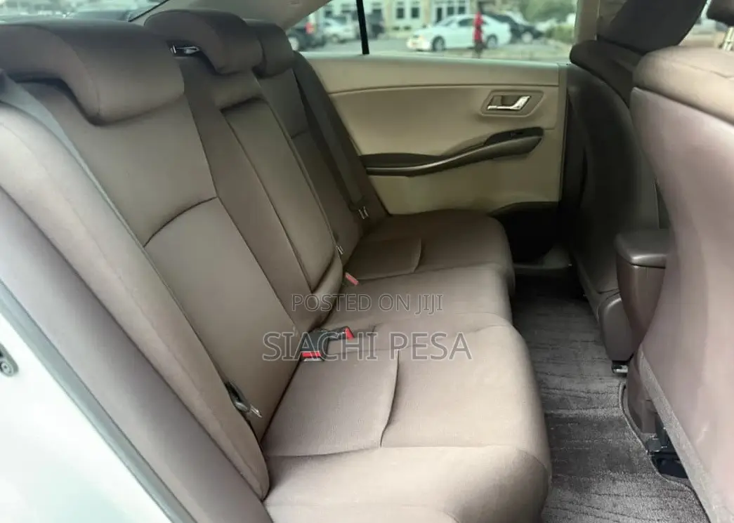 Toyota Sai 2.4 Hybrid FWD 2011 White