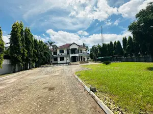 8bdrm House in Mbezi Beach for rent